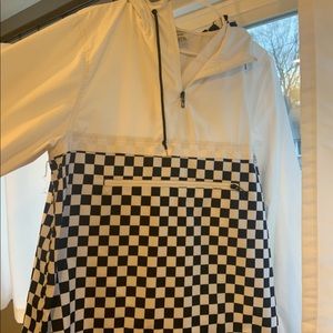 Empyve men’s medium windbreaker activewear